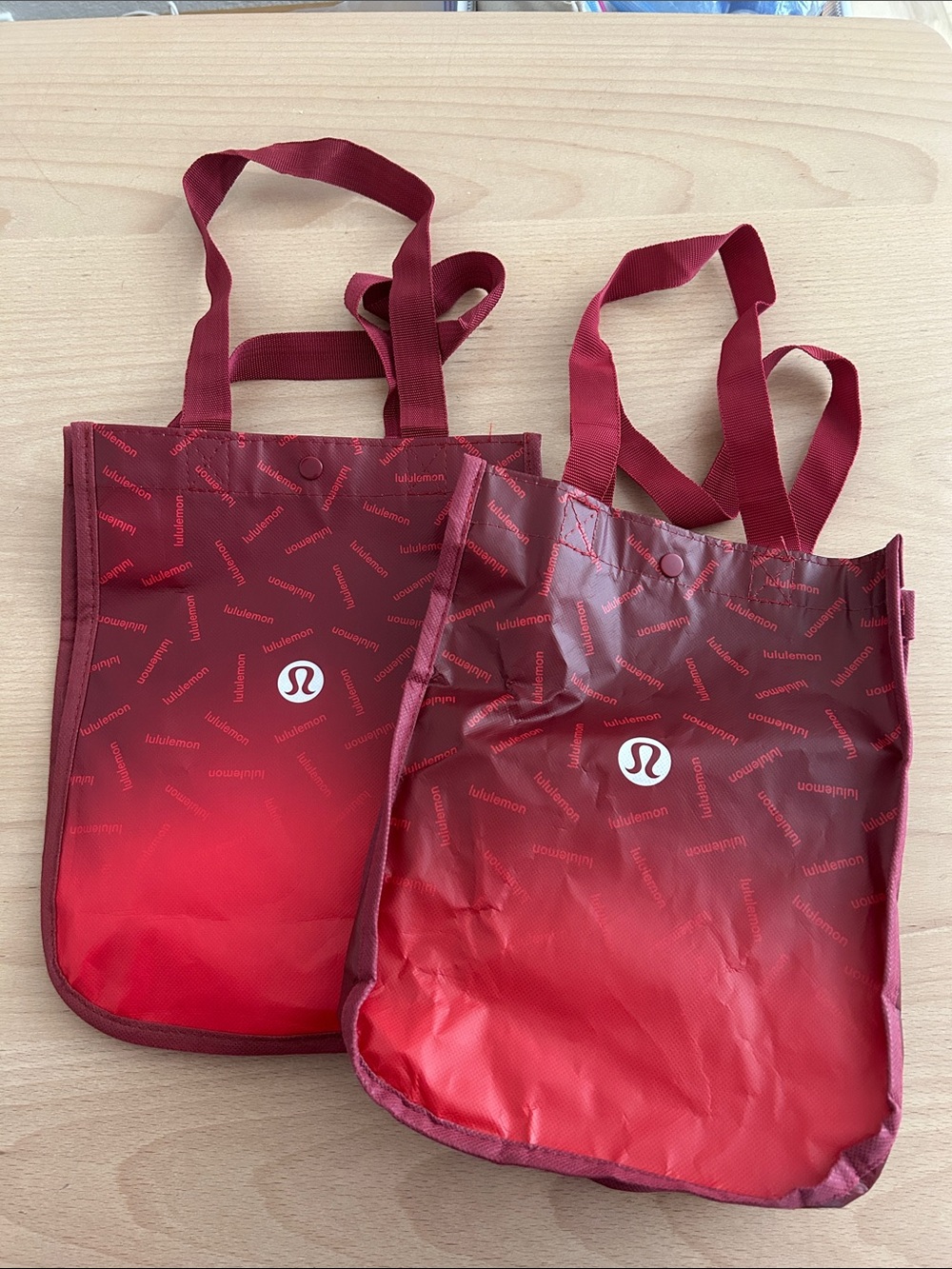 Lululemon Red Ombre Reusable Bags